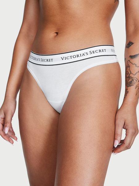 Трусики Victoria's Secret стринги белые / Logo Cotton Thong Panty M 9170325 фото