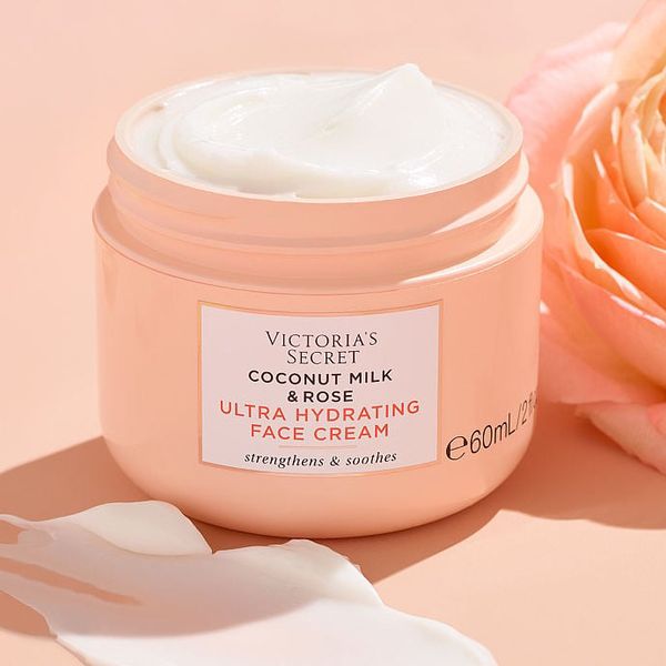 Ультраувлажняющий крем для лица Victoria’s Secret Coconut Milk & Rose 1910819464 фото