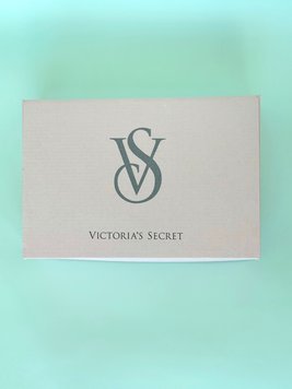 Коробка гофрокартон Victoria's Secret розовая (21x15x5 см) 1300624 фото